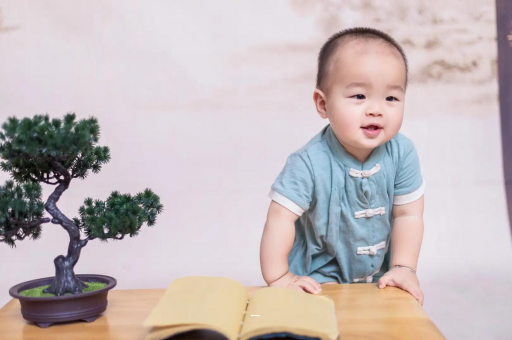 河源孕妇显怀是几个月